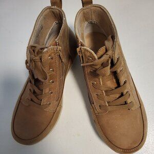 VIONIC WOMENS LEATHER BOOTIE SIZE 9.5